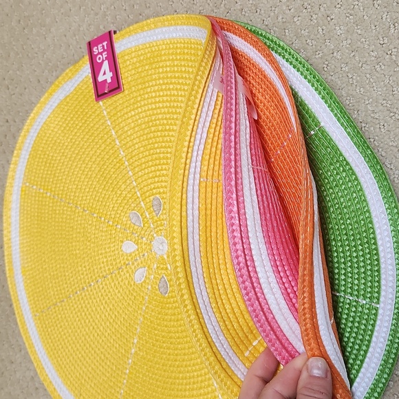 NWT ❗️ set of 4 Juice couture placemats  bright yellow pink orange green fruits - Picture 11 of 13